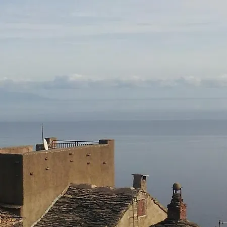 Maisonnette Dans Un Cadre Exceptionnel Entre Et Montagne Apartamento Brando