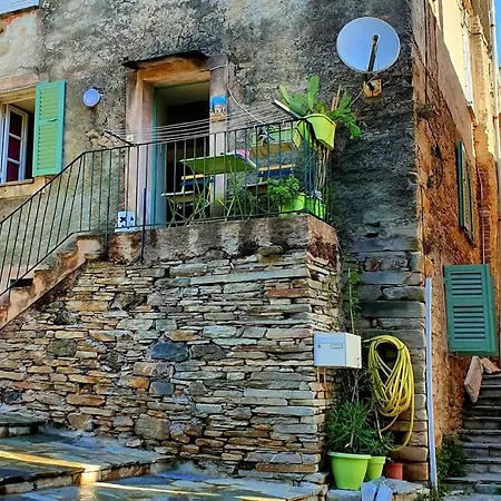 Maisonnette Dans Un Cadre Exceptionnel Entre Et Montagne Apartamento Brando