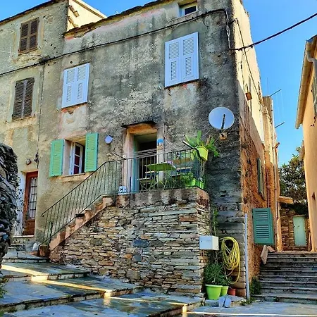 Maisonnette Dans Un Cadre Exceptionnel Entre Et Montagne Apartamento *